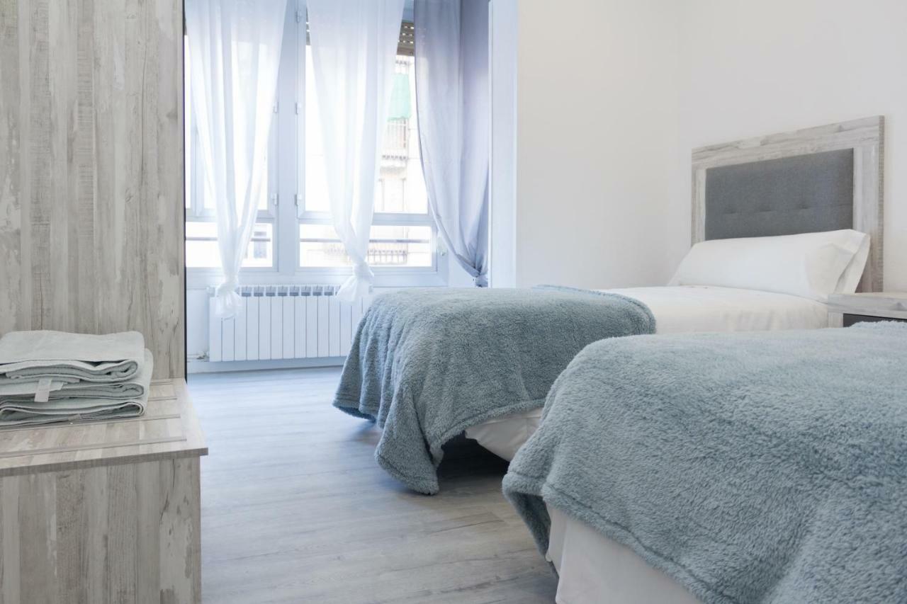 Apartamento Del Sueno Con Aire Acondicionado ログローニョ エクステリア 写真
